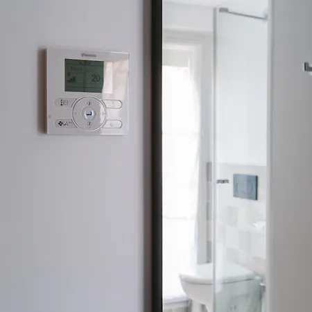 Le Petit Cosy Hotel 3*