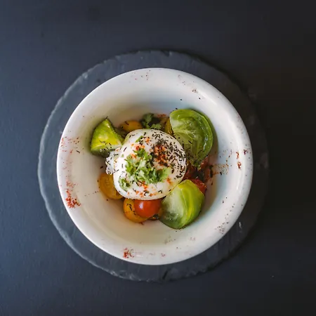 Le Petit Cosy Hotel 3*