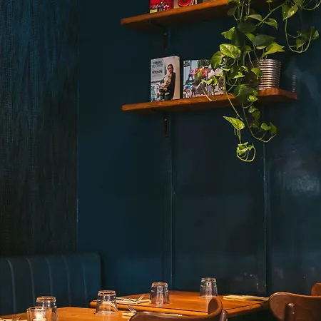 Hotel Le Petit Cosy Paris
