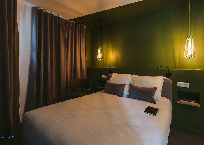 Le Petit Cosy מלון