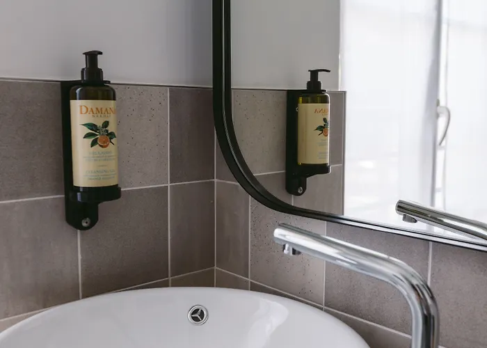 Le Petit Cosy 3* פריז