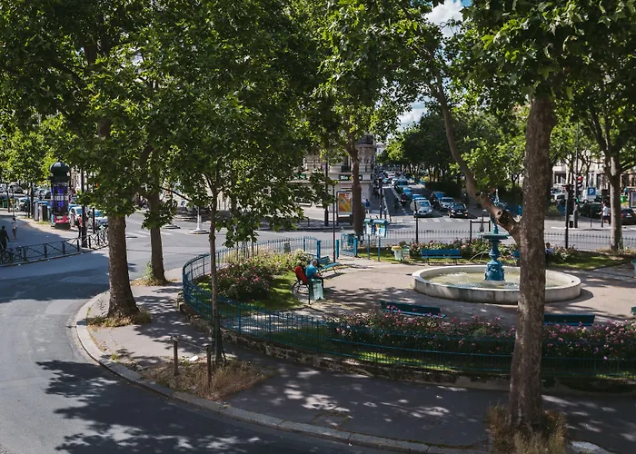 Le Petit Cosy פריז