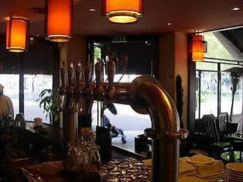 מלון Le Petit Cosy פריז