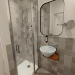 小型舒适酒店 3* 巴黎